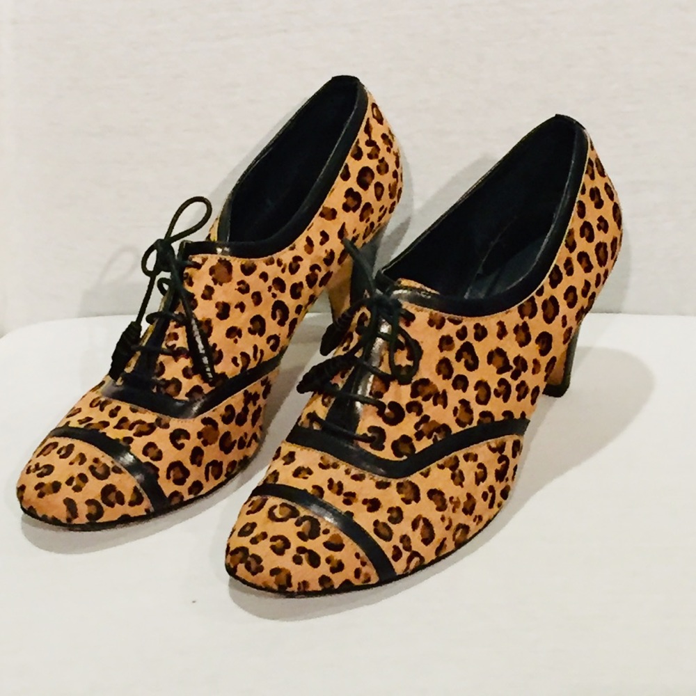 Vaneli Leopard Lace Up Shoe